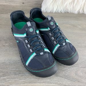 J 41 Running Sneakers Size 8.5M